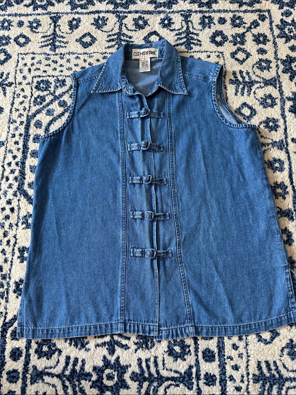 Mandarin denim sleeveless top